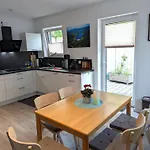 Schiller's Urban Escape Apartman