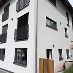 Schiller's Urban Escape Apartman *